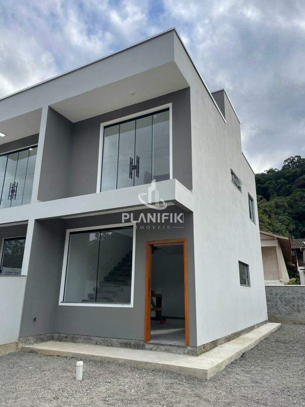 Casa de 2 quartos, 71m² no bairro Lageado Baixo, em Guabiruba | Eu Corretor