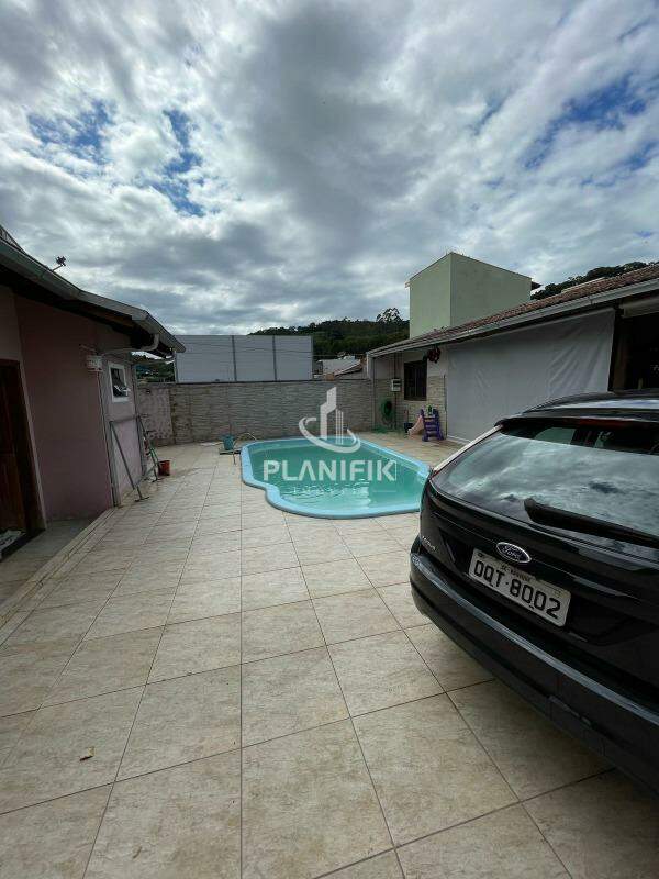 Casa de 3 quartos, 140m² no bairro Dom Joaquim, em Brusque | Eu Corretor