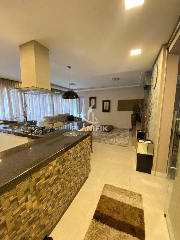 Apartamento de 3 quartos, 120m² no bairro São Luiz, em Brusque | Eu Corretor
