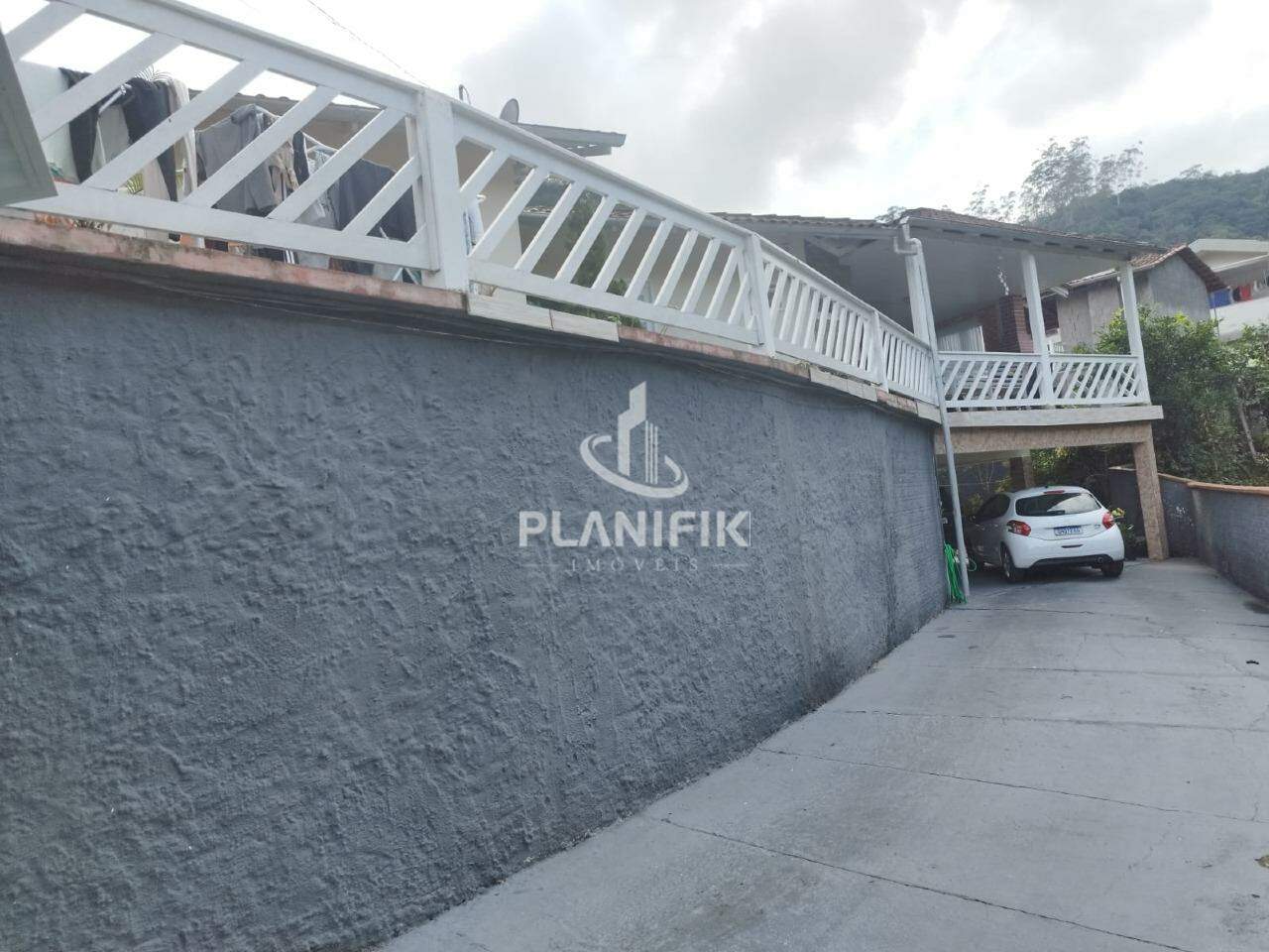 Casa de 3 quartos, 160m² no bairro Poço Fundo, em Brusque | Eu Corretor