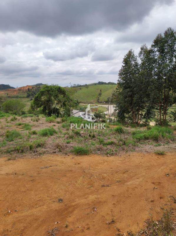 Lote/Terreno de 600m² no bairro Brilhante I, em Itajaí | Eu Corretor