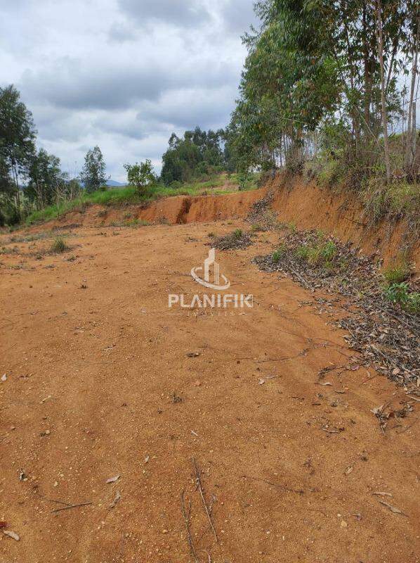 Lote/Terreno de 600m² no bairro Brilhante I, em Itajaí | Eu Corretor