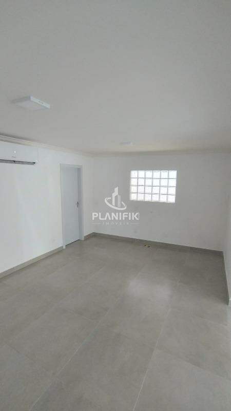 Sala Comercial de 35m² no bairro São Pedro, em Brusque | Eu Corretor