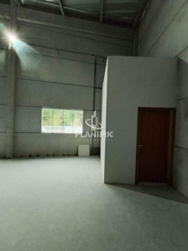 Galpão / Depósito / Armazém de 300m² no bairro São Pedro, em Guabiruba | Eu Corretor