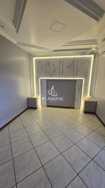 Casa de 3 quartos, 220m² no bairro Jardim Maluche, em Brusque | Eu Corretor