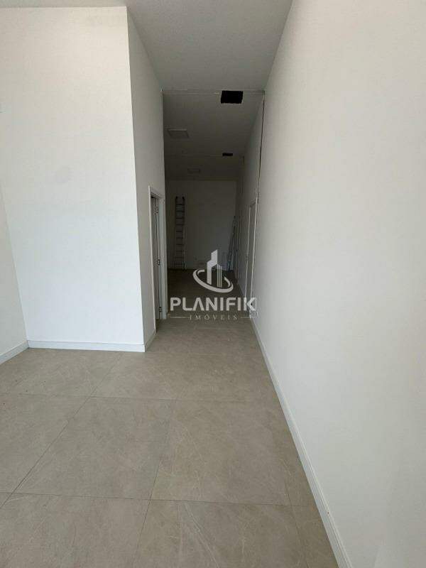 Sala Comercial de 35m² no bairro Souza Cruz, em Brusque | Eu Corretor