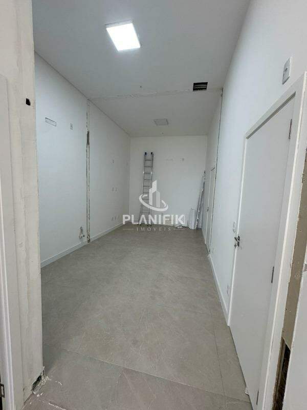 Sala Comercial de 35m² no bairro Souza Cruz, em Brusque | Eu Corretor