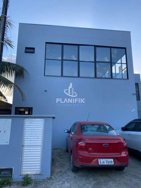 Sala Comercial de 130m² no bairro Jardim Maluche, em Brusque | Eu Corretor