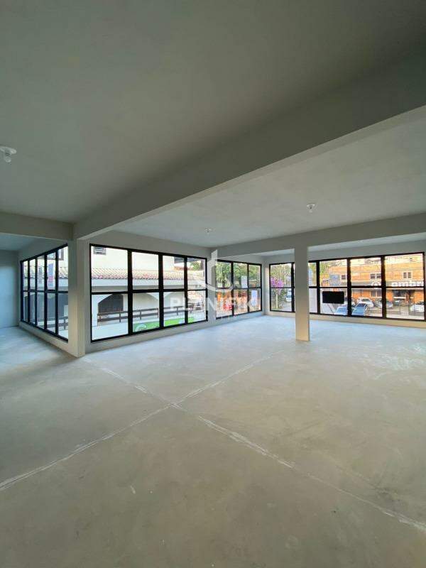 Sala Comercial de 130m² no bairro Jardim Maluche, em Brusque | Eu Corretor