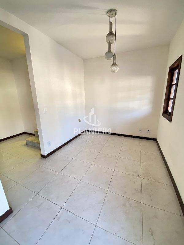 Casa de 5 quartos, 245m² no bairro Dom Joaquim, em Brusque | Eu Corretor