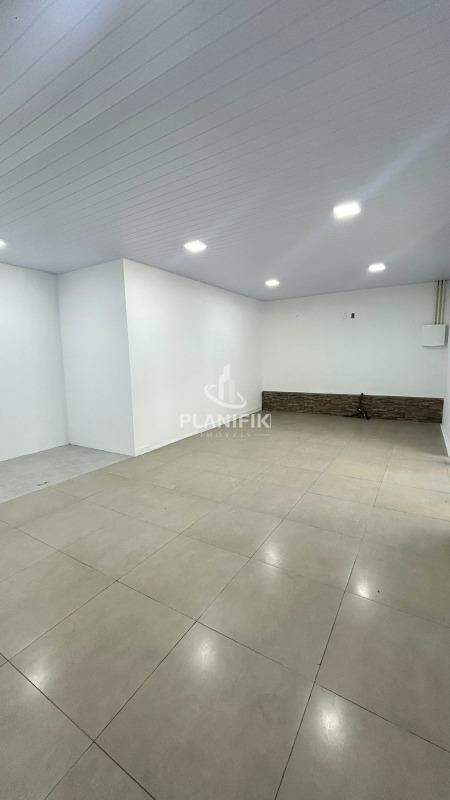 Sala Comercial de 190m² no bairro Centro I, em Brusque | Eu Corretor