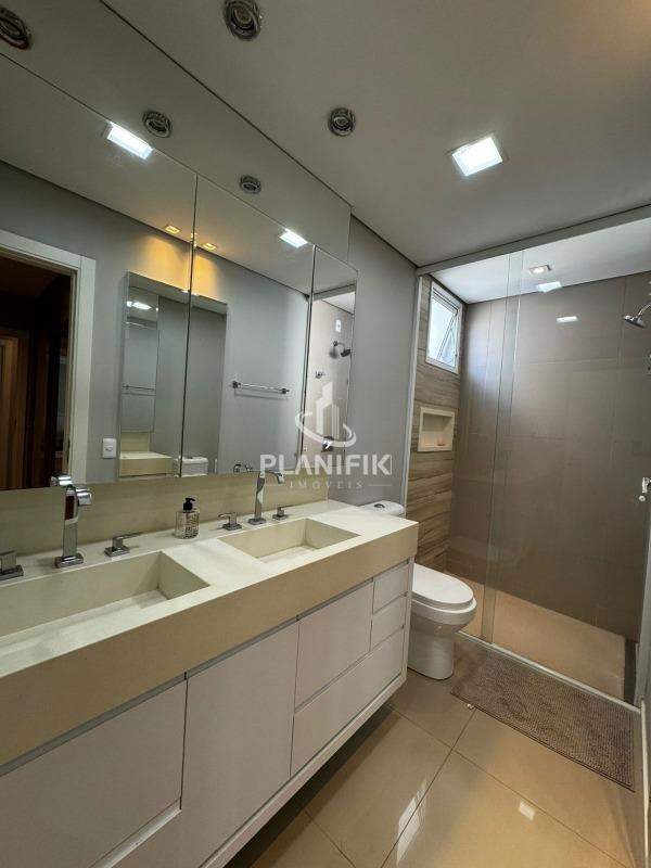 BWC da Suíte com closet