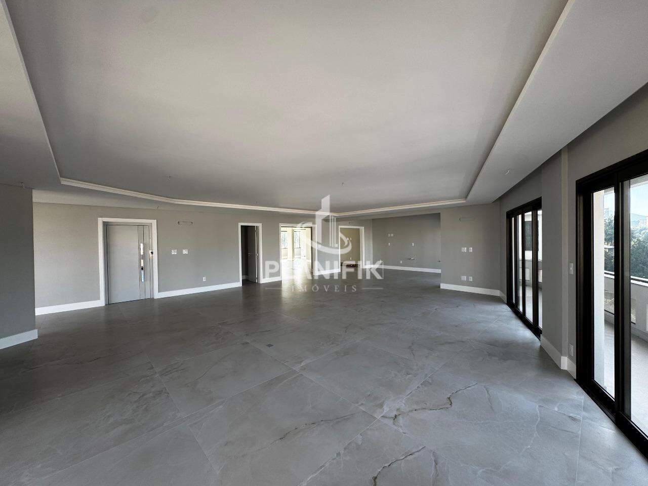 Apartamento de 4 quartos, 370m² no bairro Centro I, em Brusque | Eu Corretor