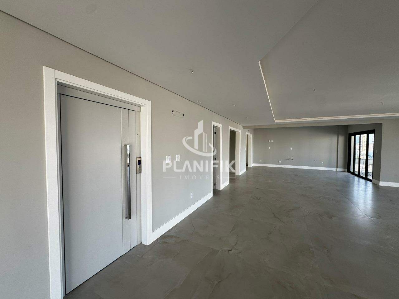 Apartamento de 4 quartos, 370m² no bairro Centro I, em Brusque | Eu Corretor