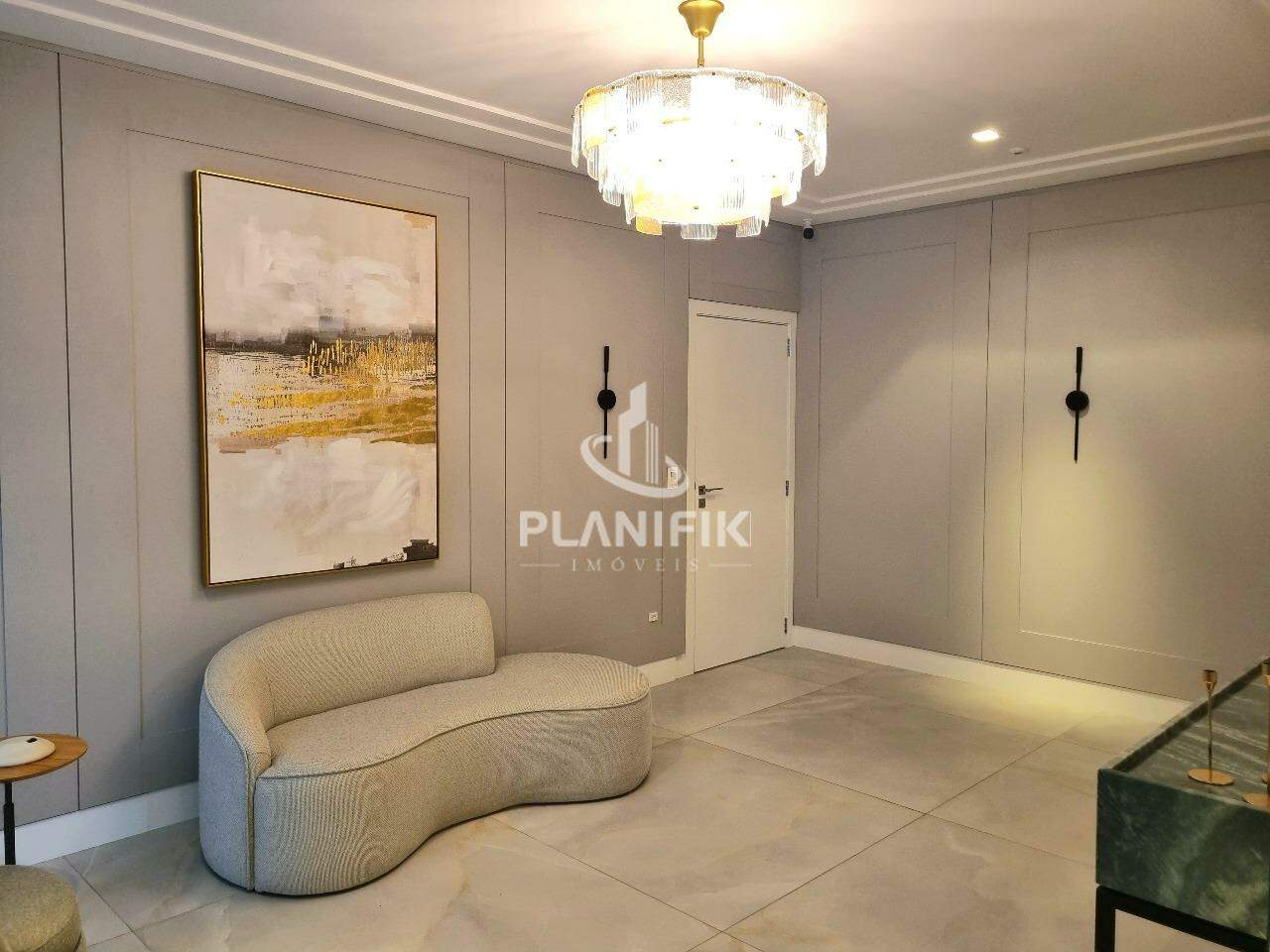 Apartamento de 3 quartos, 110m² no bairro Pioneiros, em Balneário Camboriú | Eu Corretor
