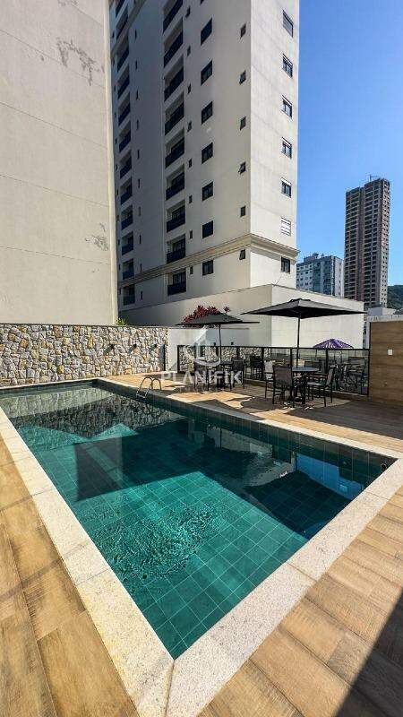Apartamento de 3 quartos, 110m² no bairro Pioneiros, em Balneário Camboriú | Eu Corretor