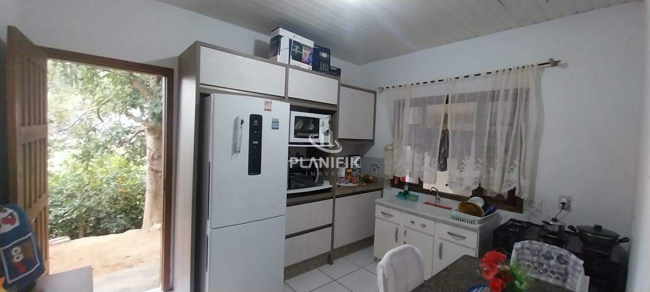 Casa de 2 quartos, 70m² no bairro Primeiro de Maio, em Brusque | Eu Corretor