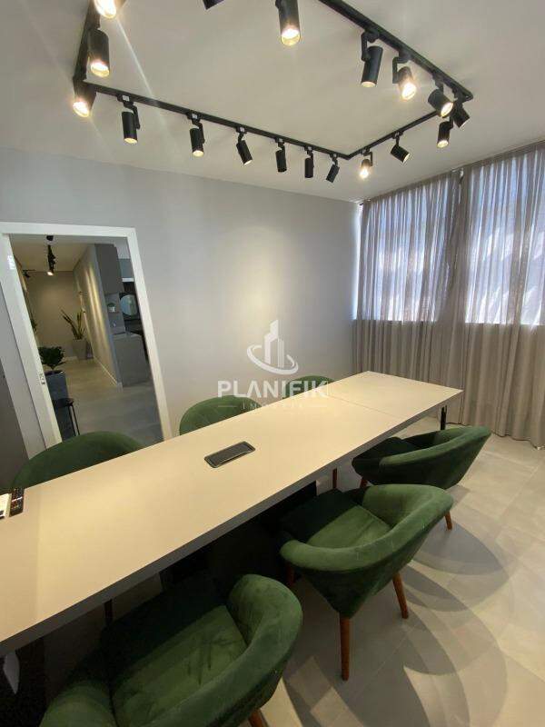 Sala Comercial de 40m² no bairro Centro I, em Brusque | Eu Corretor