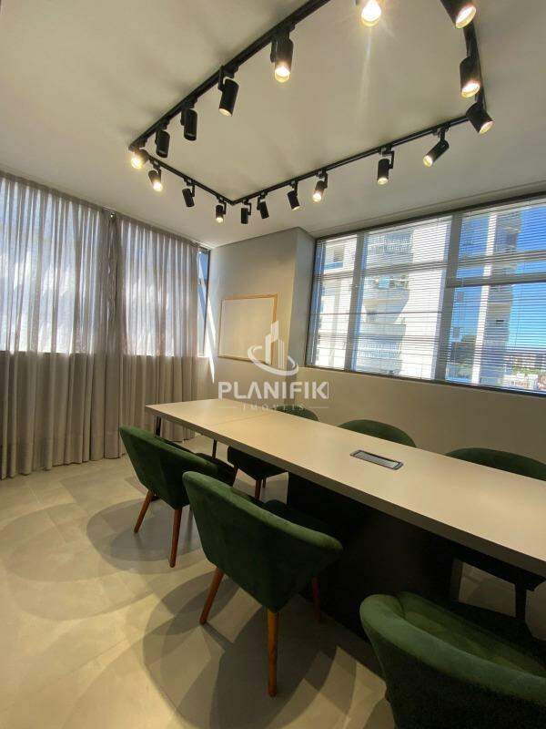 Sala Comercial de 40m² no bairro Centro I, em Brusque | Eu Corretor