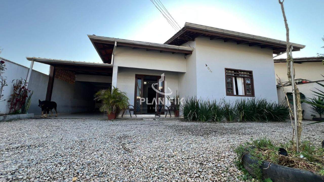 Casa de 3 quartos, 158m² no bairro Rio Branco, em Brusque | Eu Corretor