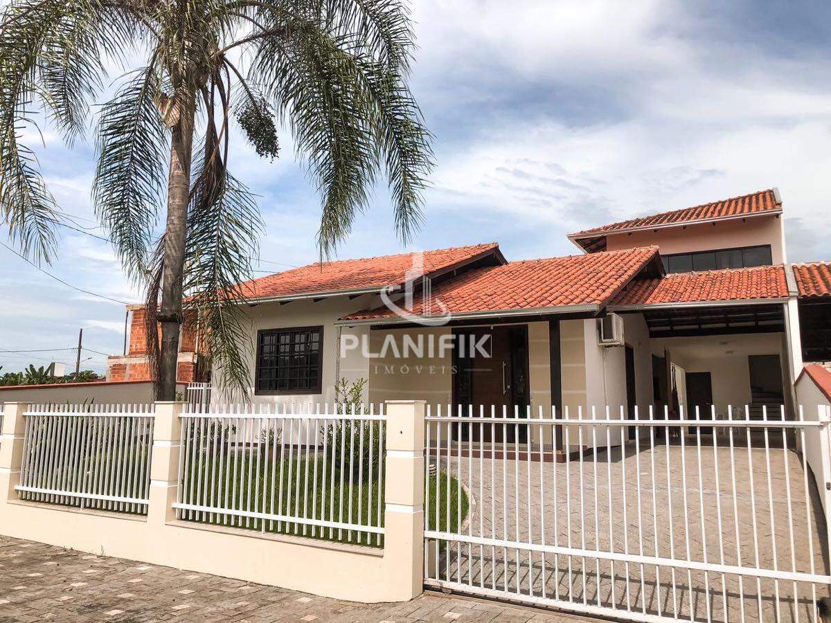 Casa de 2 quartos, 163m² no bairro Limoeiro, em Brusque | Eu Corretor