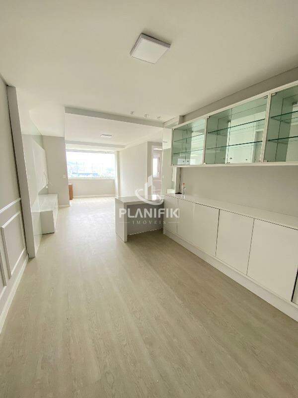 Apartamento de 2 quartos, 76m² no bairro Santa Terezinha, em Brusque | Eu Corretor