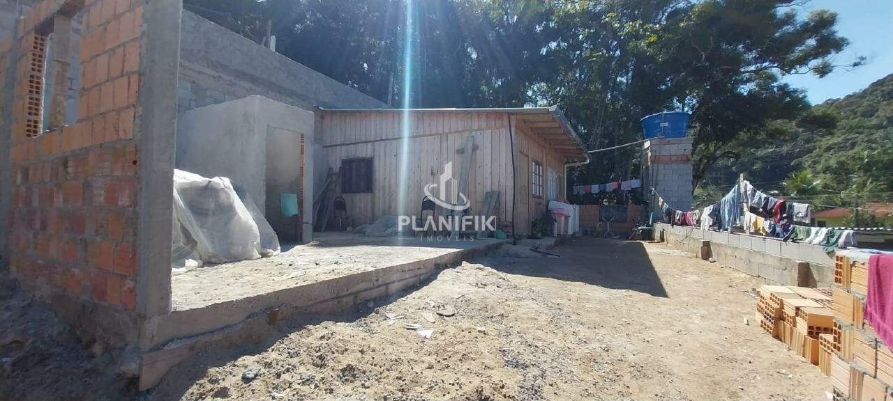 Casa de 2 quartos, 70m² no bairro Bateas, em Brusque | Eu Corretor