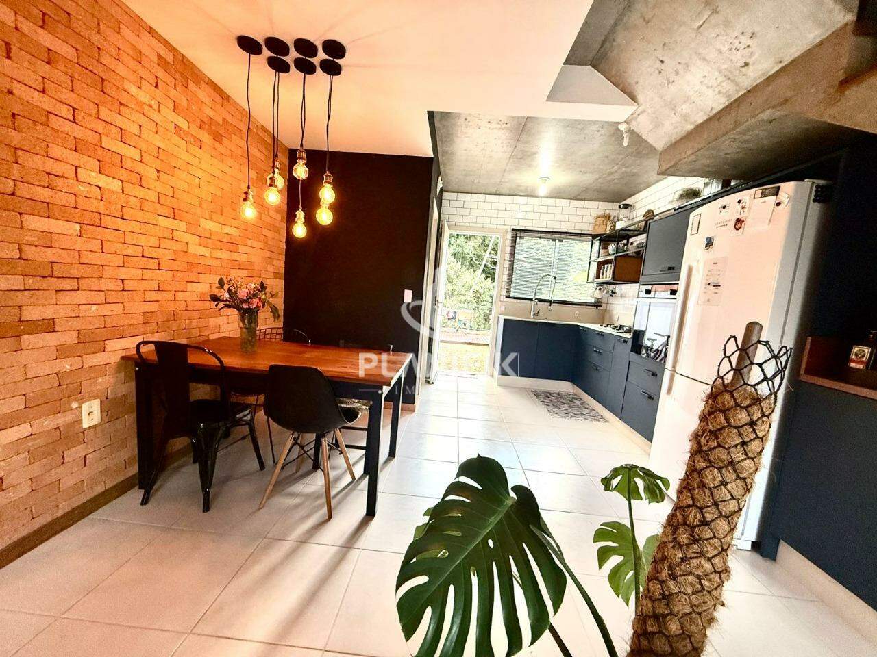 Casa de 2 quartos, 61m² no bairro Rio Branco, em Brusque | Eu Corretor