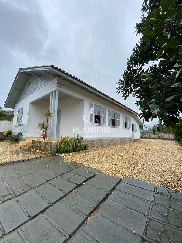 Casa de 3 quartos, 120m² no bairro Jardim Maluche, em Brusque | Eu Corretor