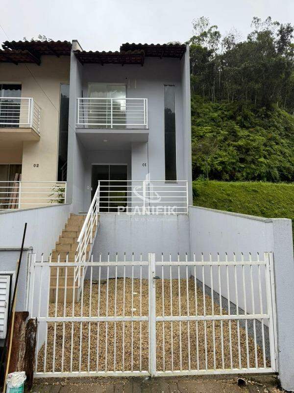 Casa de 2 quartos, 82m² no bairro São Pedro, em Brusque | Eu Corretor