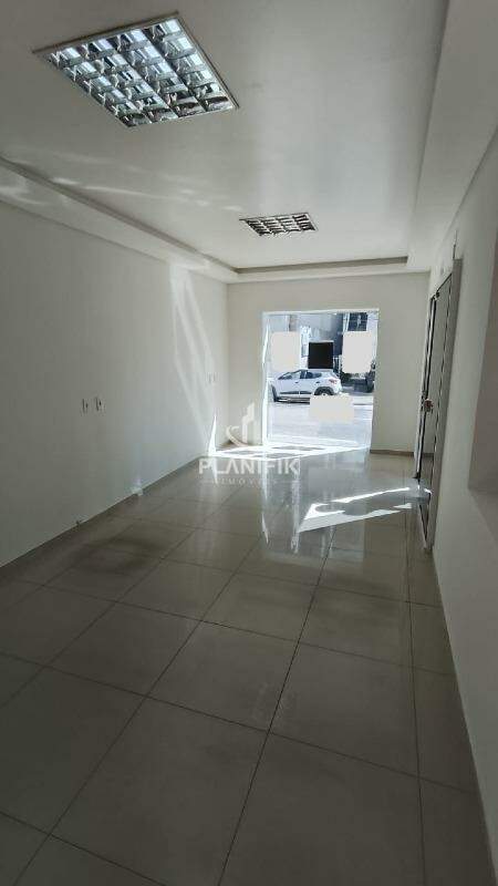 Sala Comercial de 90m² no bairro Centro I, em Brusque | Eu Corretor