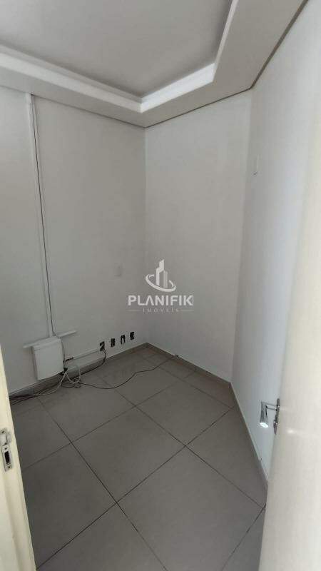 Sala Comercial de 90m² no bairro Centro I, em Brusque | Eu Corretor