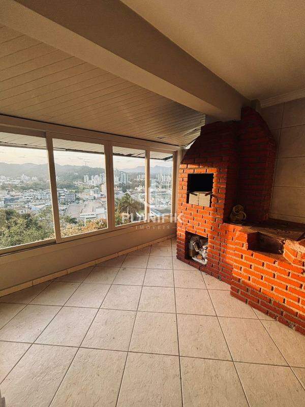 Apartamento de 1 quarto, 80m² no bairro Primeiro de Maio, em Brusque | Eu Corretor