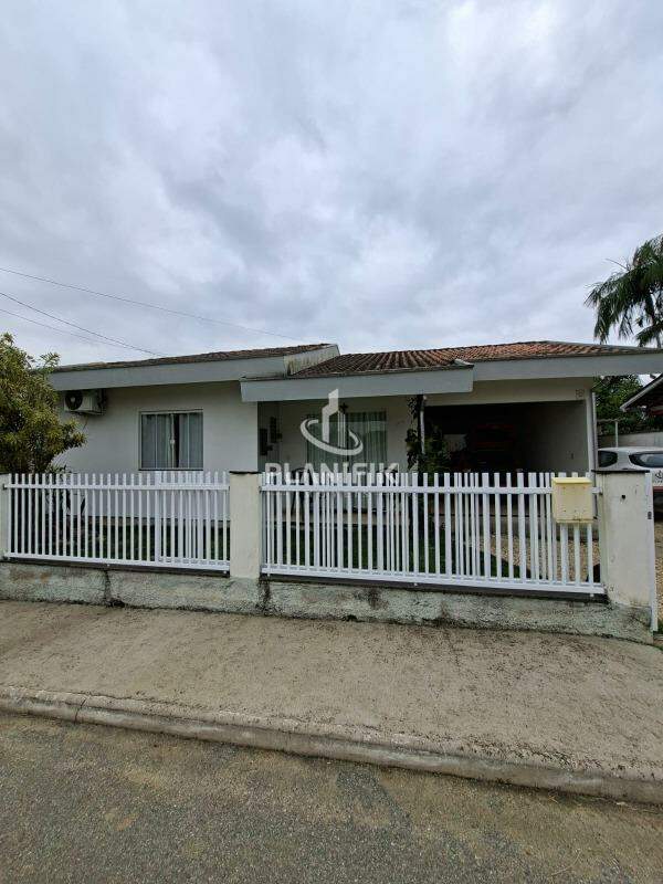 Casa de 2 quartos, 80m² no bairro Souza Cruz, em Brusque | Eu Corretor