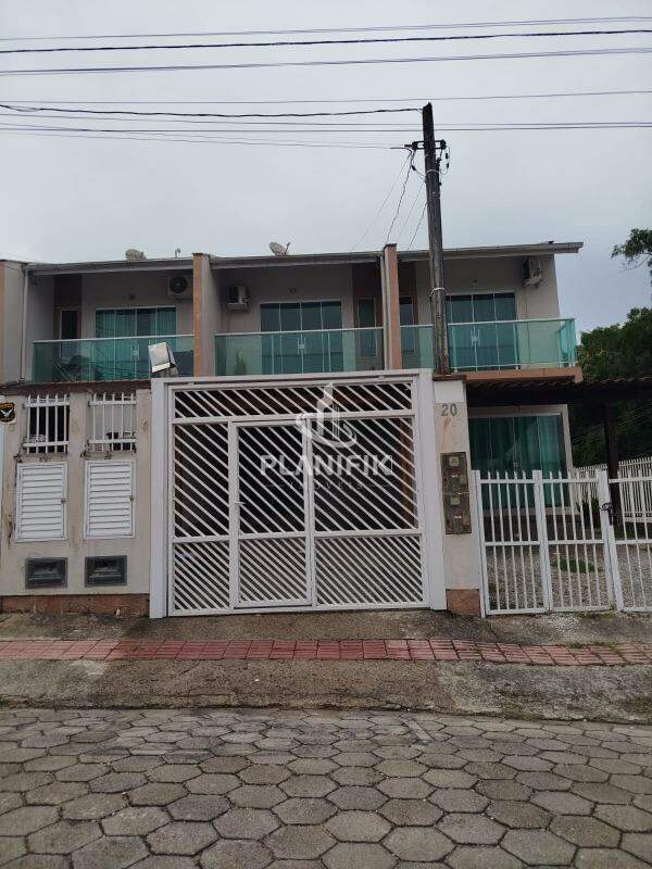 Casa de 2 quartos, 75m² no bairro Paquetá, em Brusque | Eu Corretor