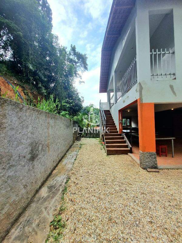 Casa de 4 quartos, 219m² no bairro São Pedro, em Brusque | Eu Corretor
