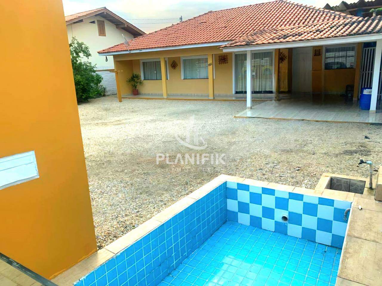 Casa de 3 quartos, 120m² no bairro Centro, em Guabiruba | Eu Corretor