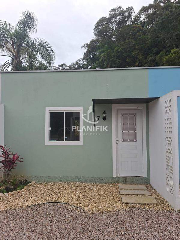 Casa de 2 quartos, 70m² no bairro Guabiruba, em Guabiruba | Eu Corretor
