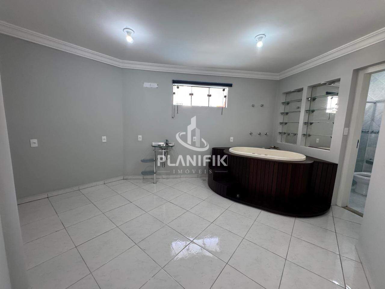 Casa de 3 quartos, 339m² no bairro Guarani, em Brusque | Eu Corretor