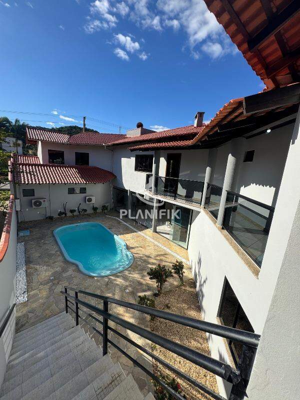 Casa de 3 quartos, 339m² no bairro Guarani, em Brusque | Eu Corretor