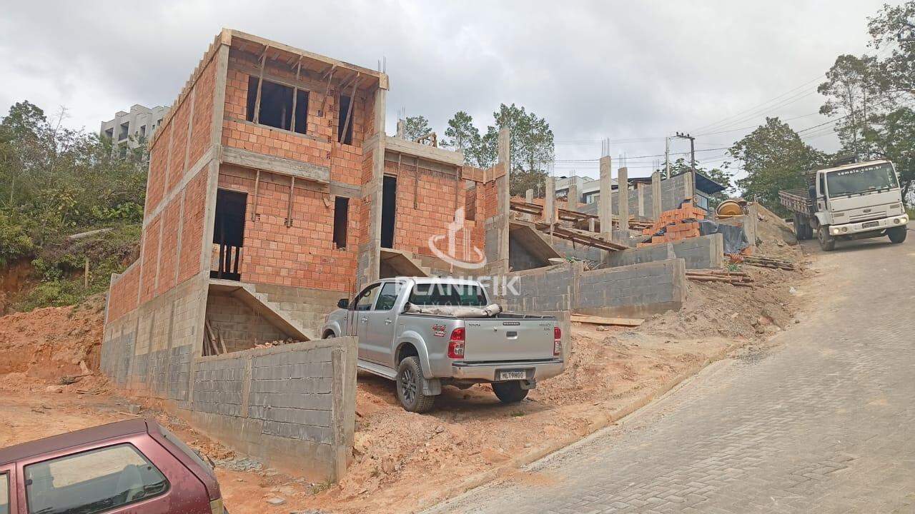 Casa de 2 quartos, 71m² no bairro São Pedro, em Brusque | Eu Corretor