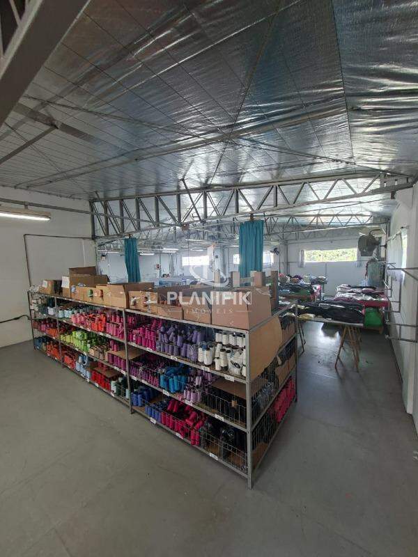 Sala Comercial de 450m² no bairro Jardim Maluche, em Brusque | Eu Corretor