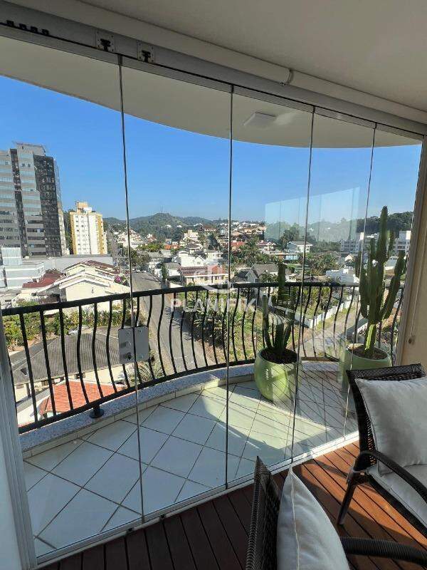 Apartamento de 3 quartos, 130m² no bairro Centro I, em Brusque | Eu Corretor