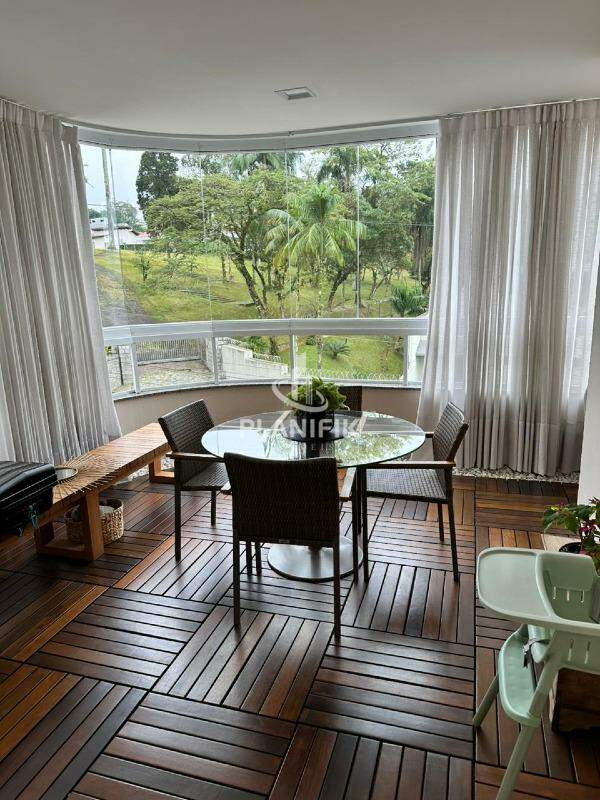 Apartamento de 200m² no bairro Centro I, em Brusque | Eu Corretor