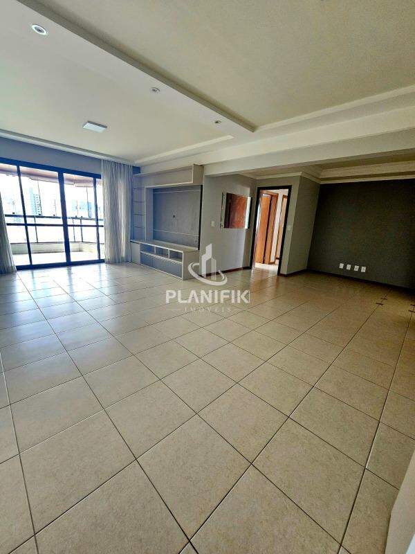 Apartamento de 3 quartos, 162m² no bairro São Luiz, em Brusque | Eu Corretor