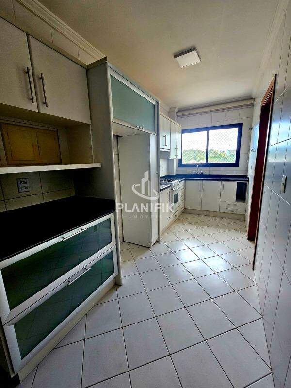 Apartamento de 3 quartos, 162m² no bairro São Luiz, em Brusque | Eu Corretor