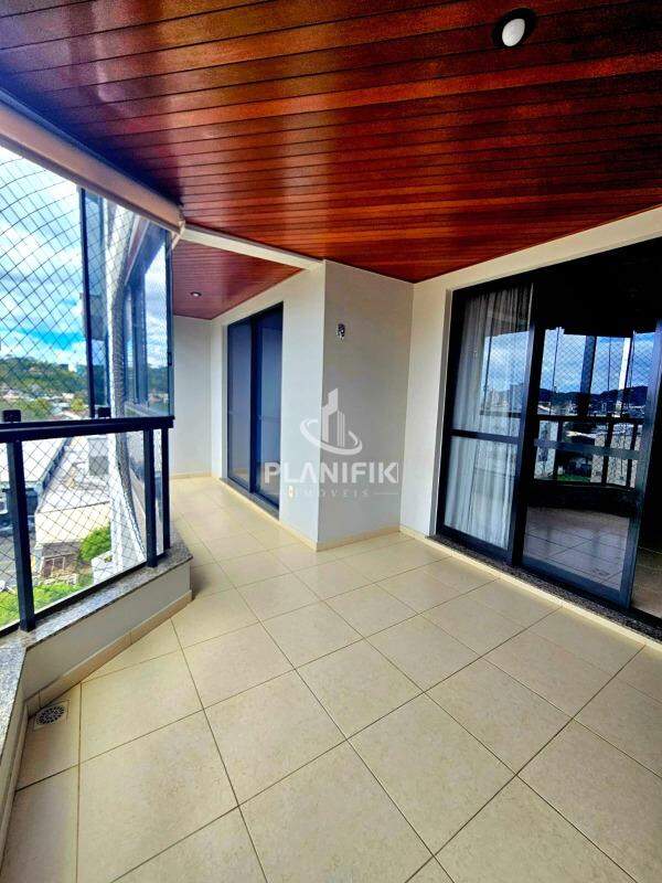 Apartamento de 3 quartos, 162m² no bairro São Luiz, em Brusque | Eu Corretor