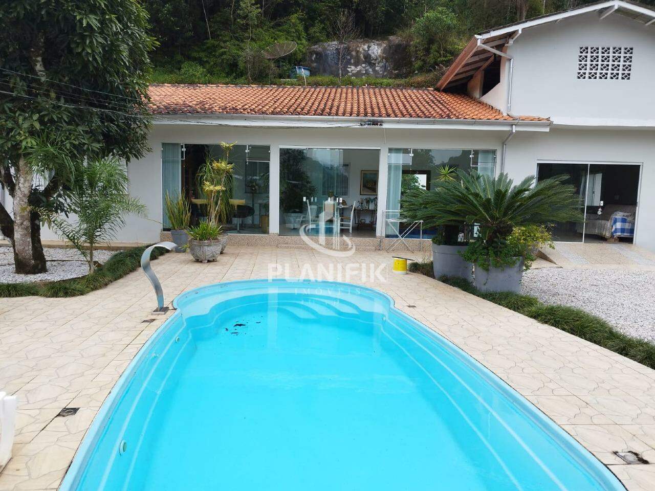 Casa de 3 quartos, 230m² no bairro Azambuja, em Brusque | Eu Corretor