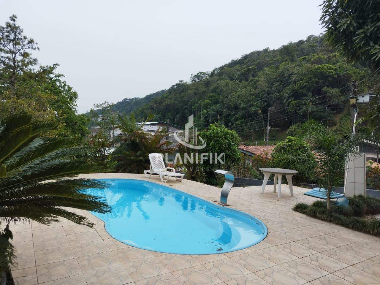 Casa de 3 quartos, 230m² no bairro Azambuja, em Brusque | Eu Corretor