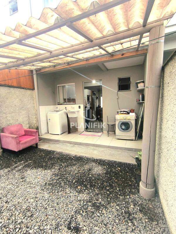 Sobrado de 2 quartos, 68m² no bairro Zantão, em Brusque | Eu Corretor